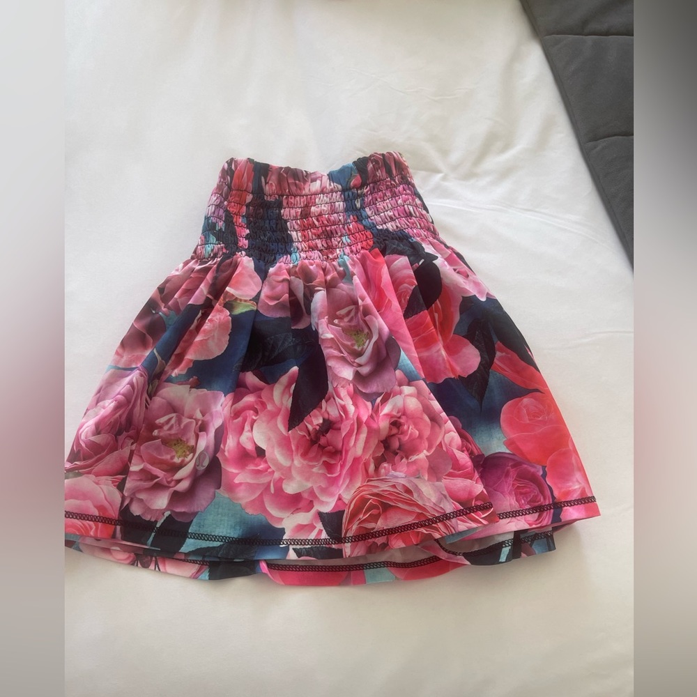 Lululemon tennis shorts